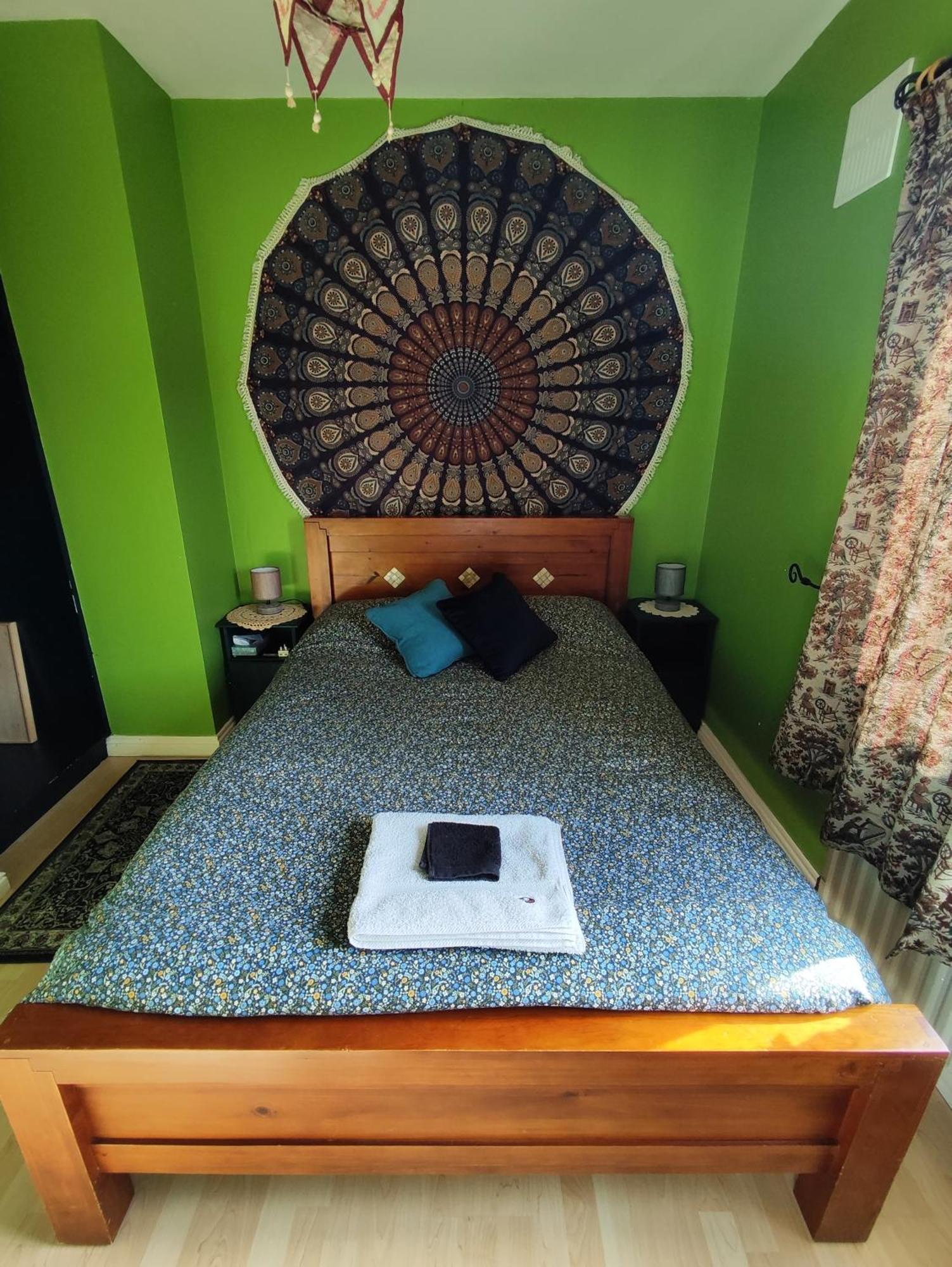 The Green Room Homestay Galway Esterno foto